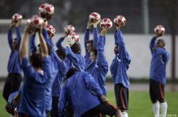 雷速体育比分官网-全球各国民众对足球比赛表现出极大热情