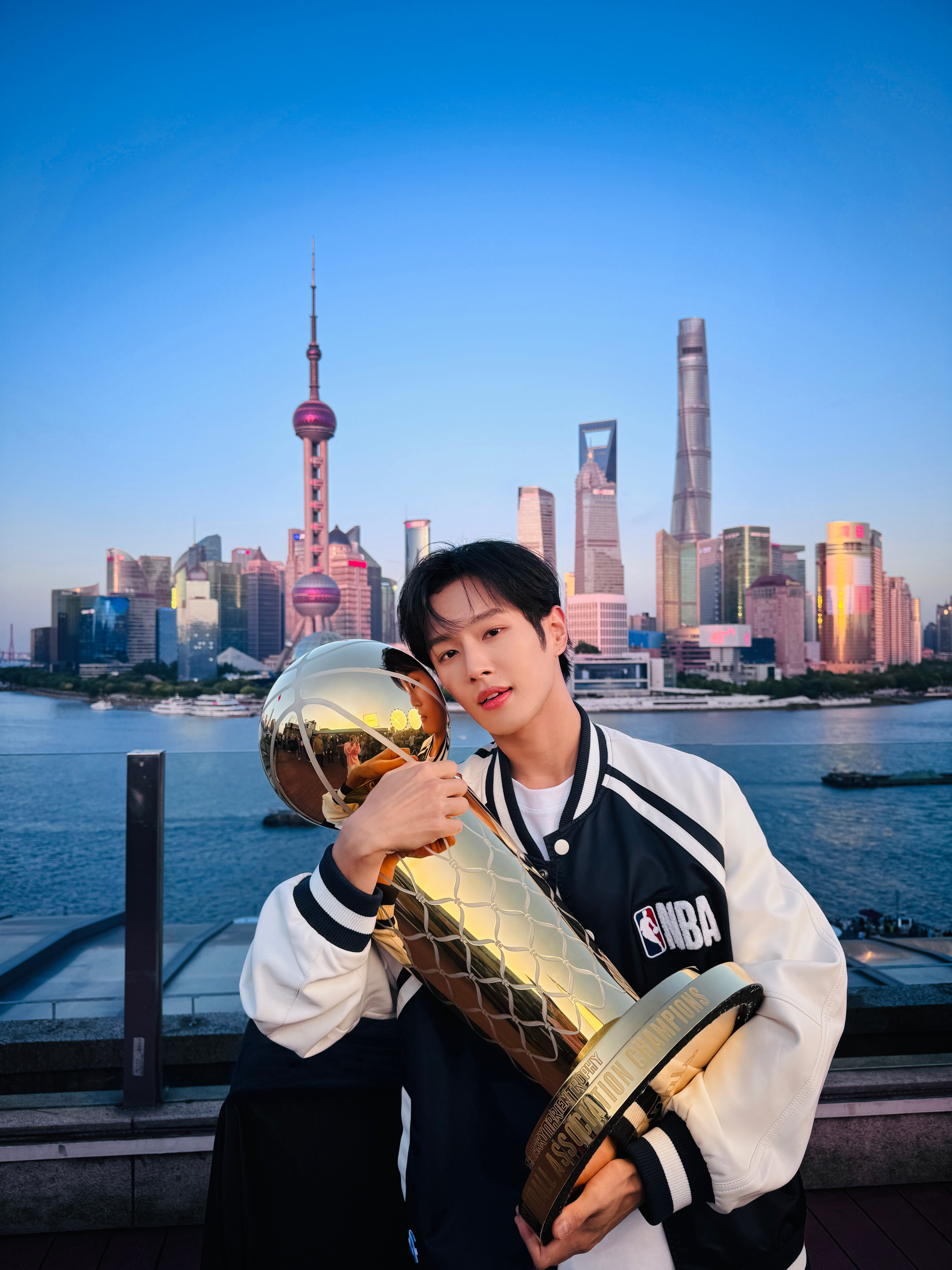 独行侠前锋获封全明星首发，实力和实力更加得到认可，展现出色表现！的简单介绍