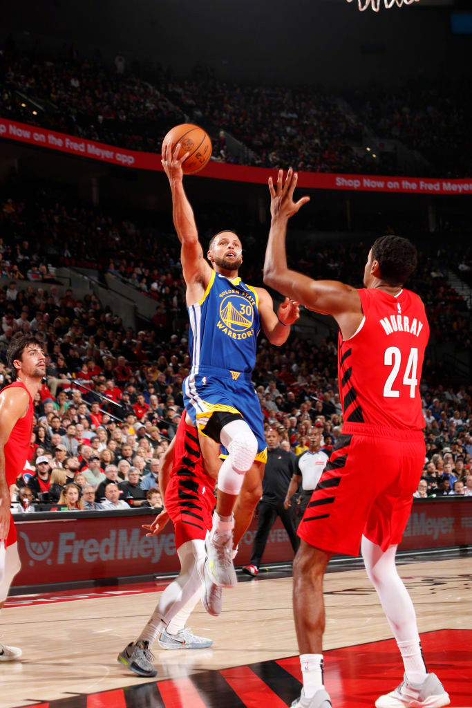 独行侠翻盘马刺,库里点燃赛场 独行侠翻盘马刺,库里点燃赛场